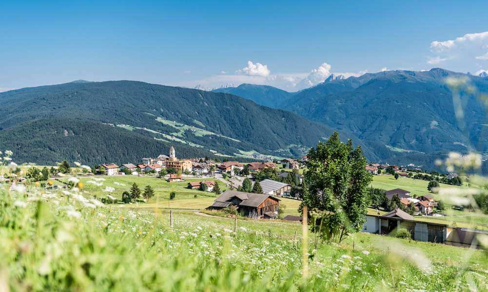 Альпийская деревня в Южном Тироле